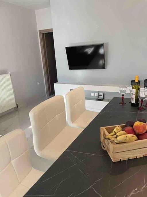 Modern House In * Stratoni